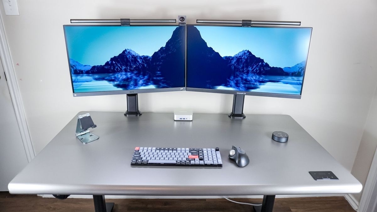 A Side-by-Side Workspace After Years of Ultrawide Use