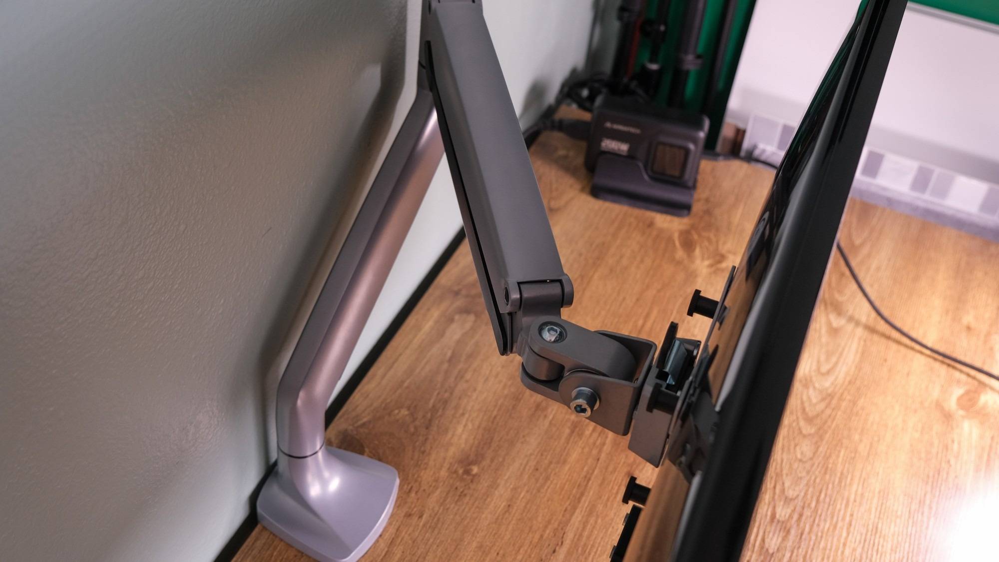 The Jarvis arm and its screen attachment shown from behind in the source's product roundup. Image: Tom's Guide.