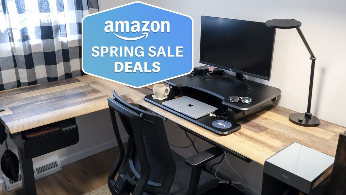 Choose the Desk's Storage Before Filling Its Surface