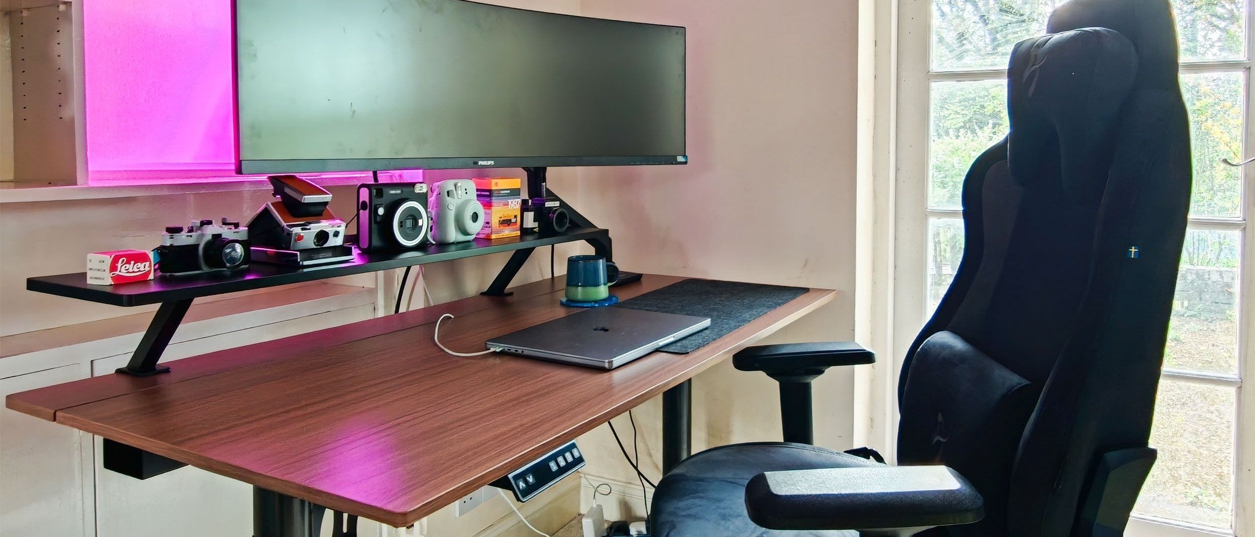 Keep a Minimal Desk Useful Below the Surface