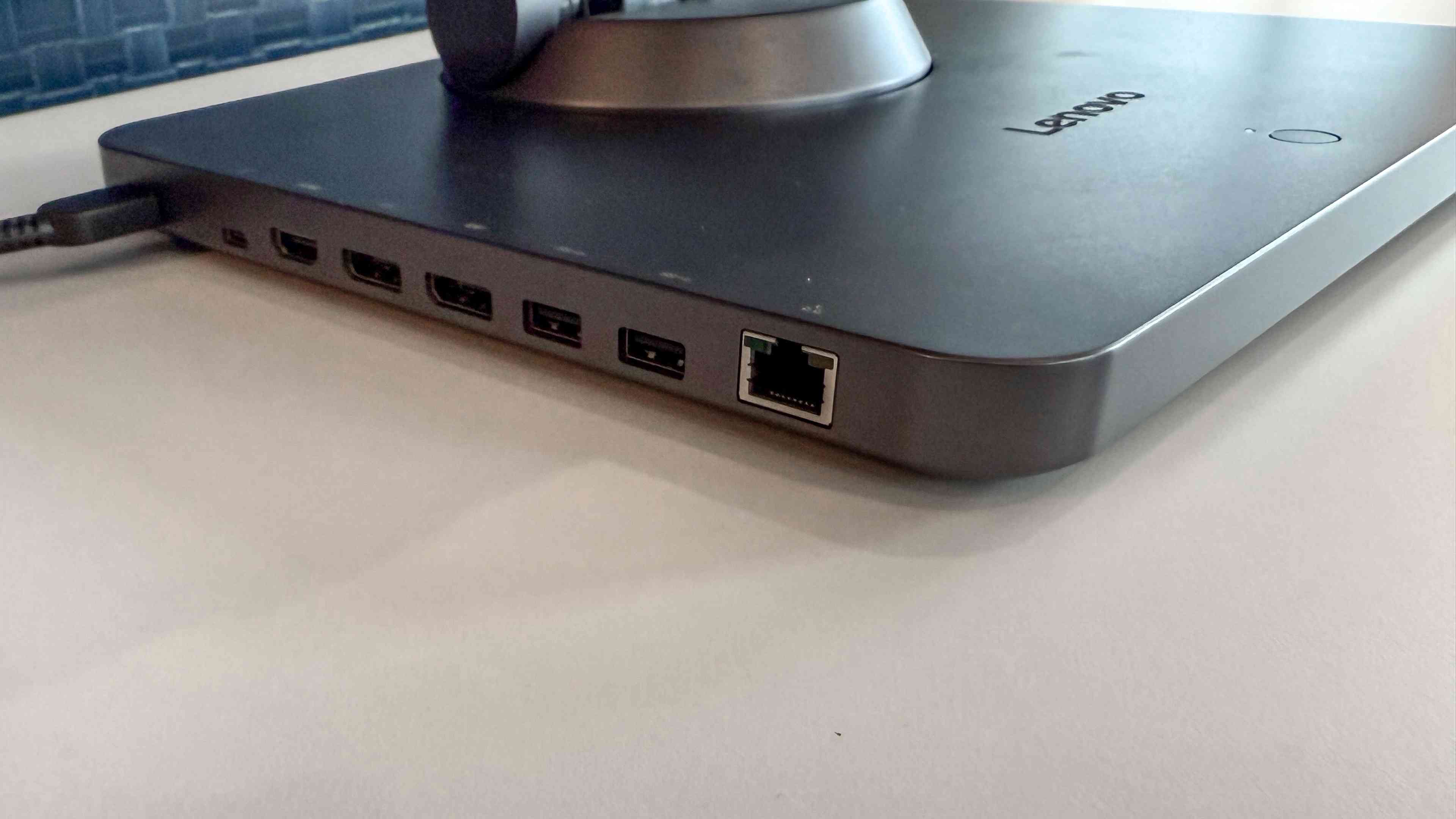 The ports on the demonstrated Lenovo Smart Motion Concept base. The source says this concept selection was not final. Image: Future.