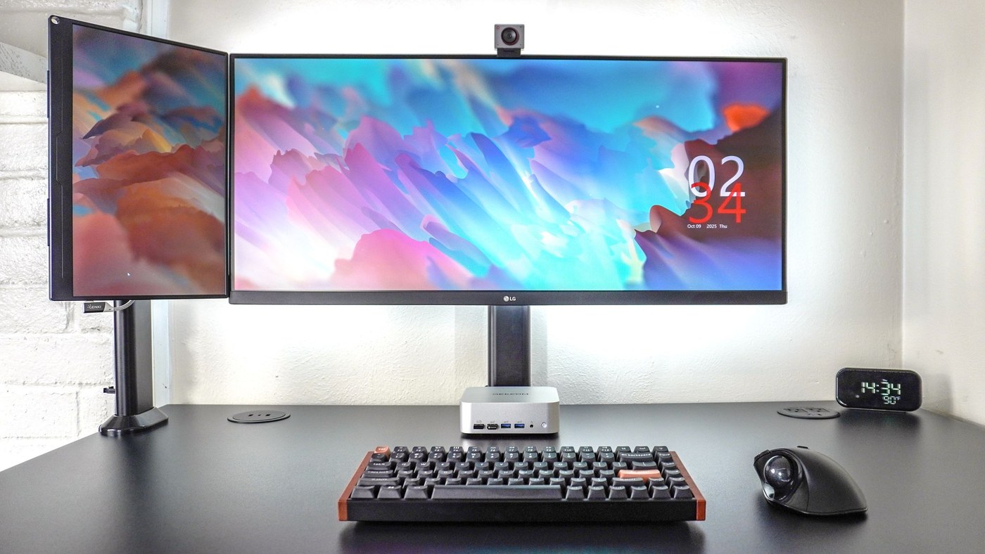 A Small Portrait Companion Can Match an Ultrawide's Height